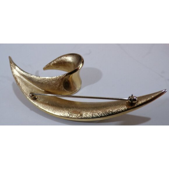 Vtg Trifari Gold-Tone Abstract Brooch Pin '50 - 69" collectors history graceful - Picture 7 of 8